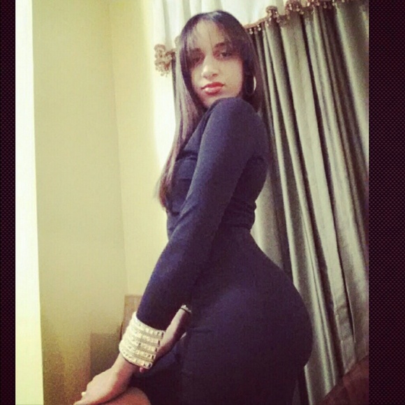 Gorgeous black dress