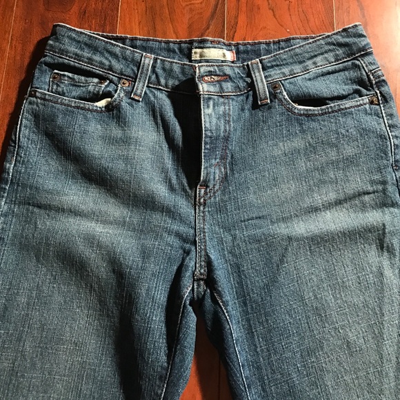 🎈SALE🎈LEVIS 515 boot cut jeans - Picture 2 of 4