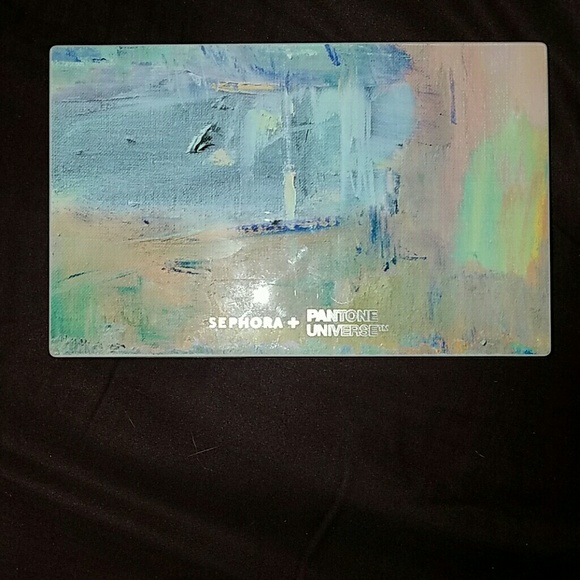 Sephora pantone Universe palette