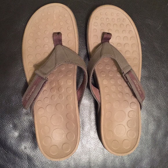 Like New Mens Orthaheel Sandals