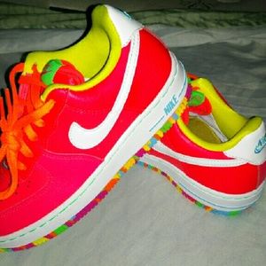 Nike air force 1s (fruity pebbles) 13.5
