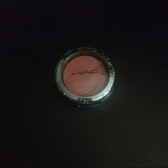 Mac Extra Dimension blush in Sea Me, Hear Me