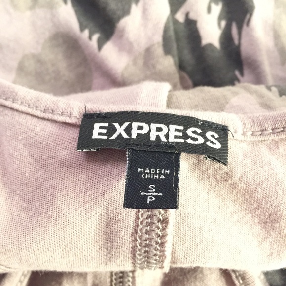 EXPRESS Embellished Sequin Tank - Picture 4 of 4