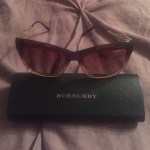 Burberry 56mm Sunglasses in Berry