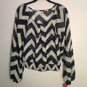 Xhilaration chevron blouse
