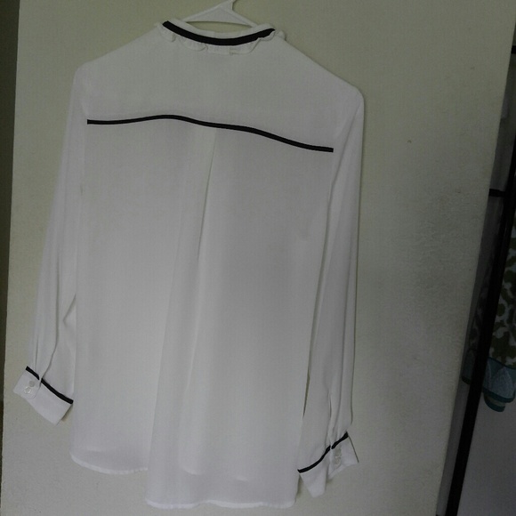 EUC 7th Avenue Design Studio Poet Blouse - Picture 3 of 3