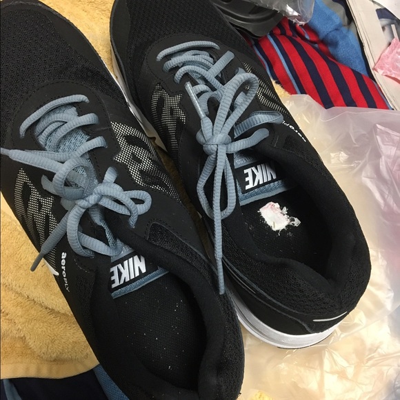 Nike Shoes(offers welcome)