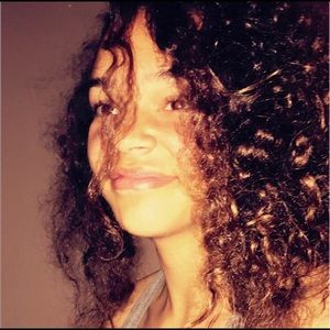 Meet your Posher, Faith