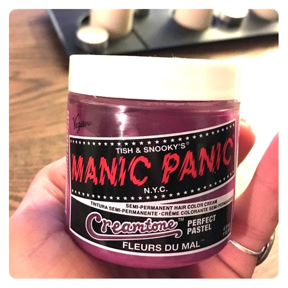 Manic panic pastels, fleurs du mal