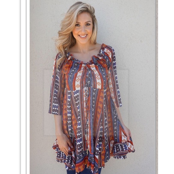 Aztec top - Picture 1 of 3