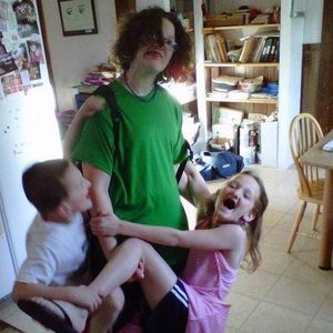 Meet your Posher, Pauline