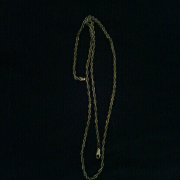 10k twirl gold Necklace 21 inch  in long