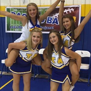 Meet your Posher, Ellie grace