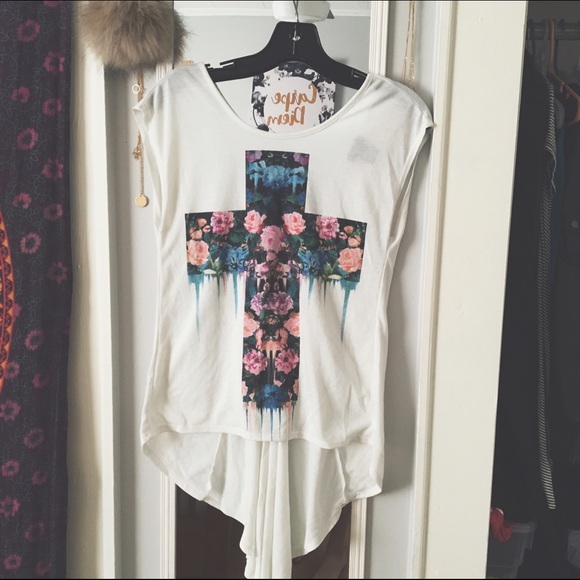 Floral Cross Top 🌸