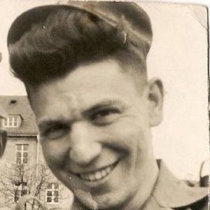 Meet your Posher, Kyle