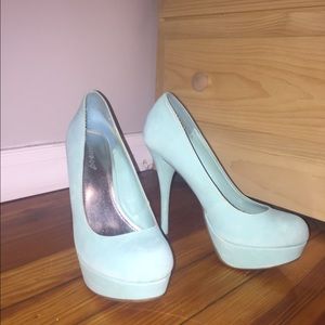 Teal heels