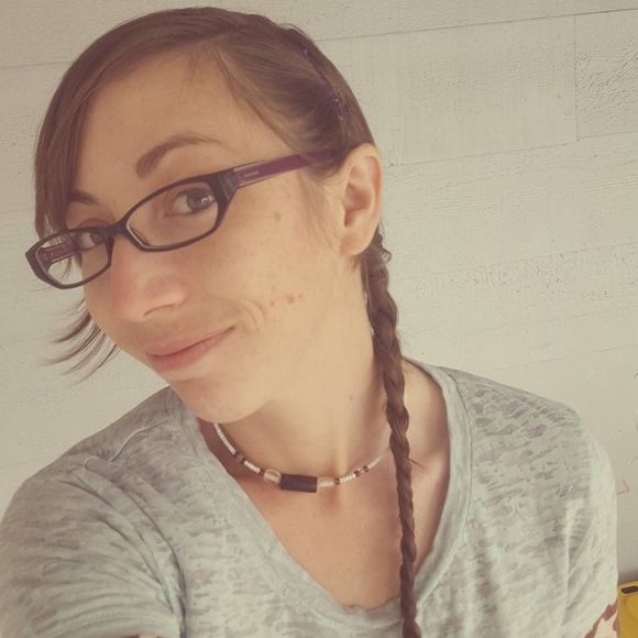 Meet your Posher, Jeanie