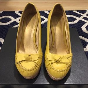 Seychelles Yellow Wedges