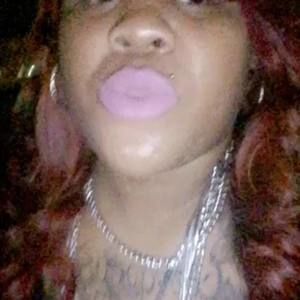 Meet your Posher, Tonisha