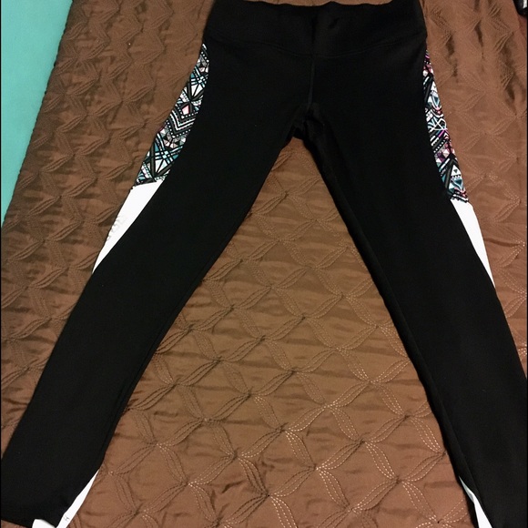 Victoriasecret / Pink. Ultimate Legging.