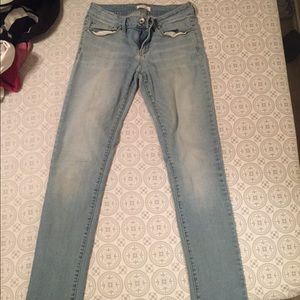 Bullhead size 7 jeans