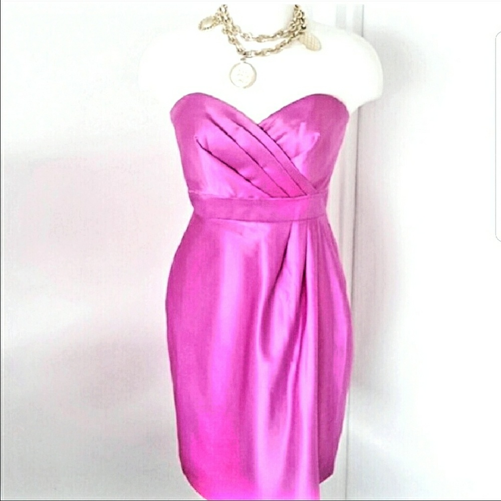 Showroom closing. ❤️