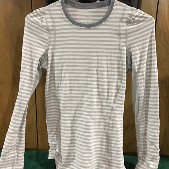 Lululemon sweater