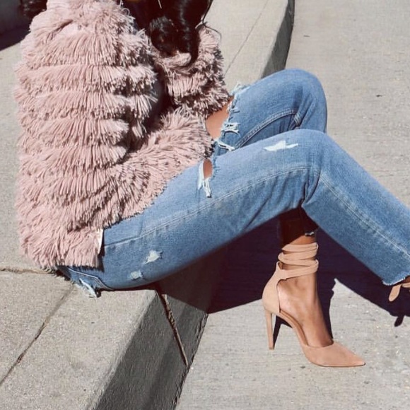 Fuzzy jacket - Picture 2 of 4