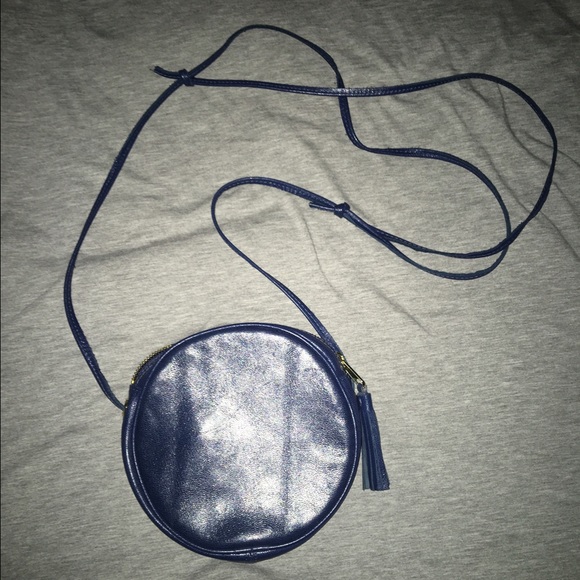 american apparel// blue over the shoulder bag