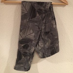 LuLaRoe OS Geometrical Leggings