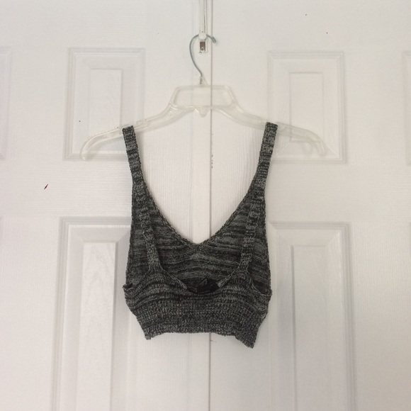 👄SOLD👄 Forever 21 crop top - Picture 2 of 3