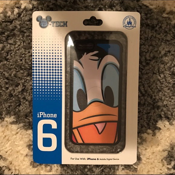 NWT 💯 Disney Donald Duck iPhone 6/6s case!