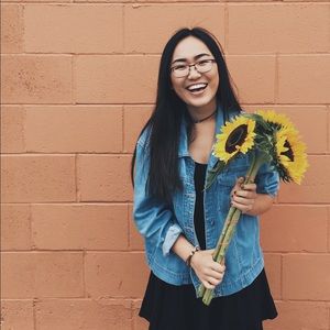 Meet your Posher, Mikayla