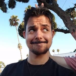 Meet your Posher, Eric