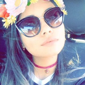 Meet your Posher, Jillian