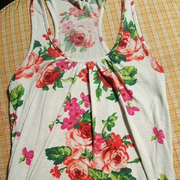 Floral tank