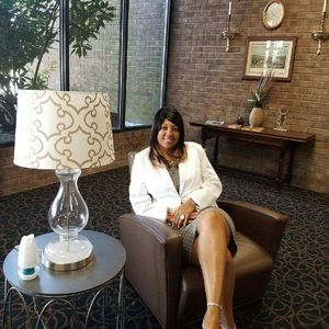 Meet your Posher, Keisha