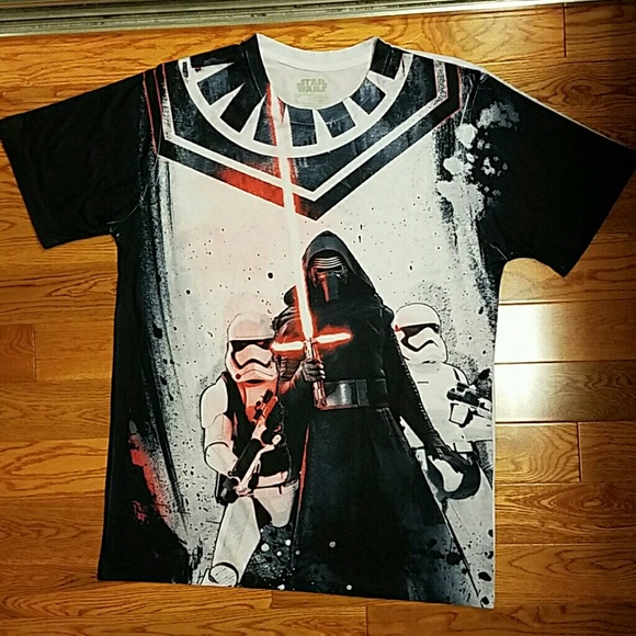 Star Wars Other - 😍HP!!! 3/20/17👍🎉💋Men's Star Wars T-shirt