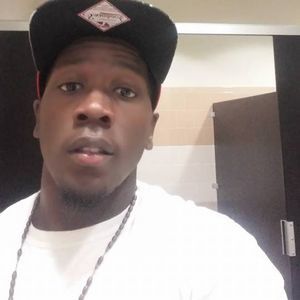 Meet your Posher, Derrick