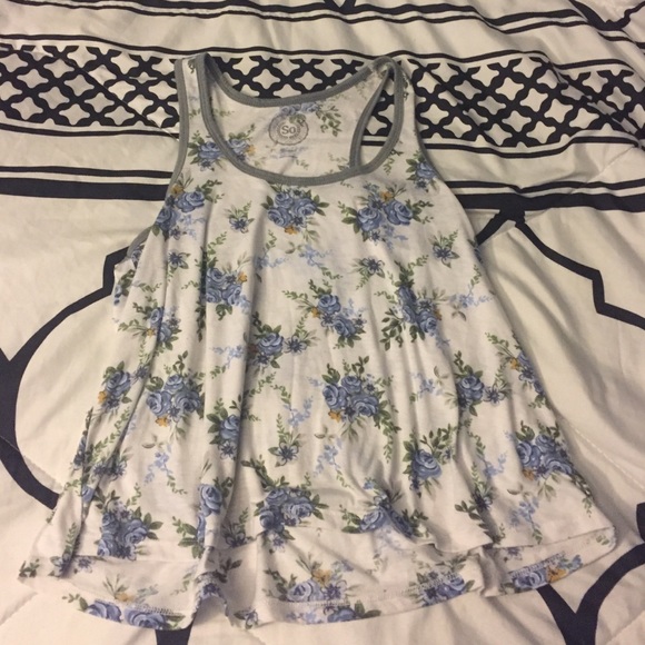 floral tank top