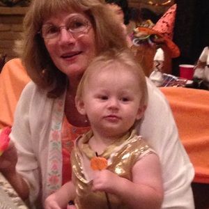 Meet your Posher, Laura