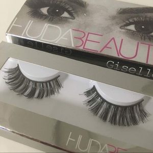 HUDA BEAUTY Giselle LASHES EYELASHES MAKE UP NEW