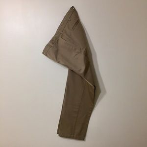 VanHeusen Men's Khaki