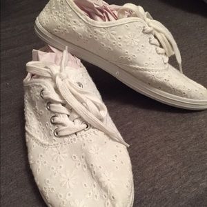 BNWOT Charlotte Russe White Lace Sneakers