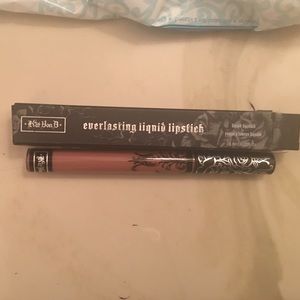 Kat Von D Liquid Matte Lipstick