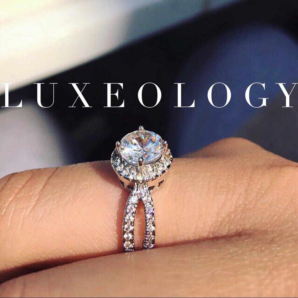 "Ashlyn" 1.5ct Round Cut Halo Ring