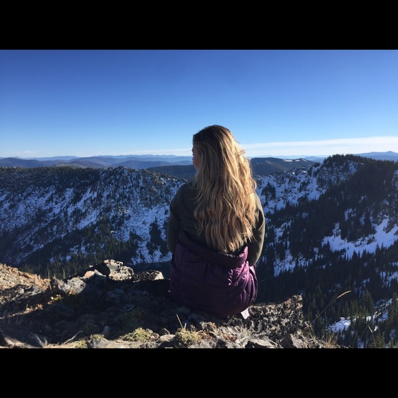 Meet your Posher, Stacie - Picture 1 of 1