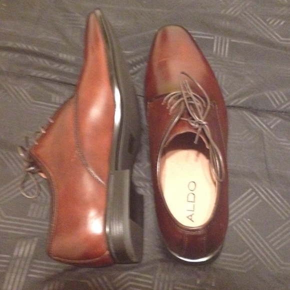 Dress shoes