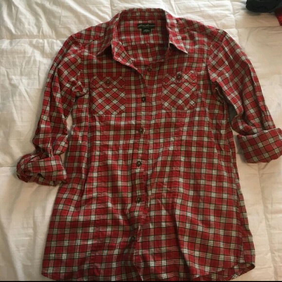 Super cute Eddie Bauer plaid shirt sz M EUC