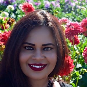 Meet your Posher, Martha